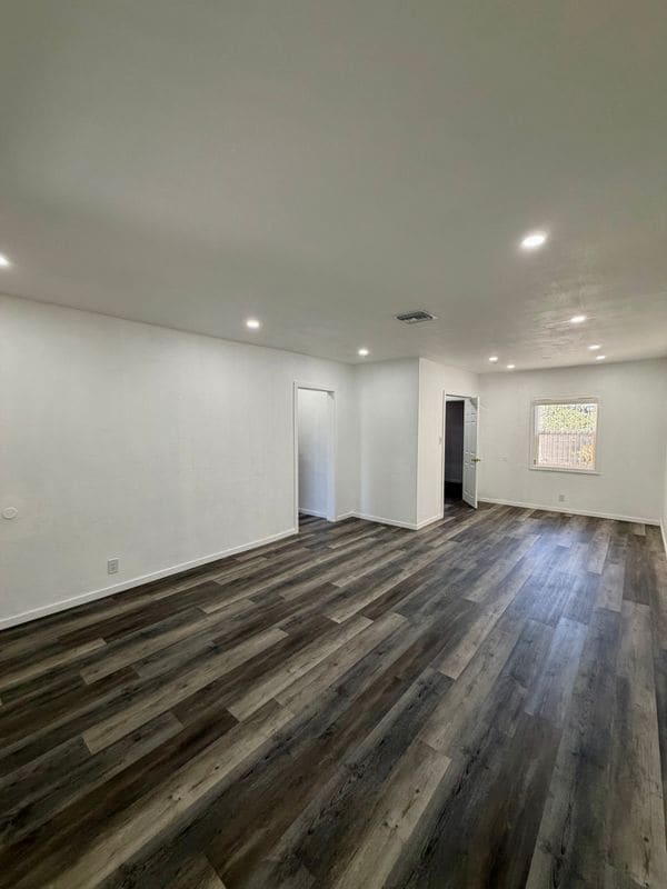 Building Photo - 2428 Vasquez Pl