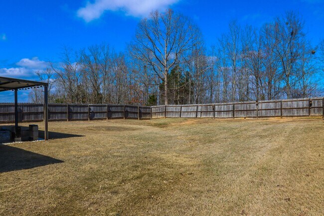 Building Photo - Family Home in Shelbi Place Available Aug ...