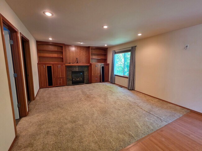 Foto del edificio - 1080 Heron Ridge Ave