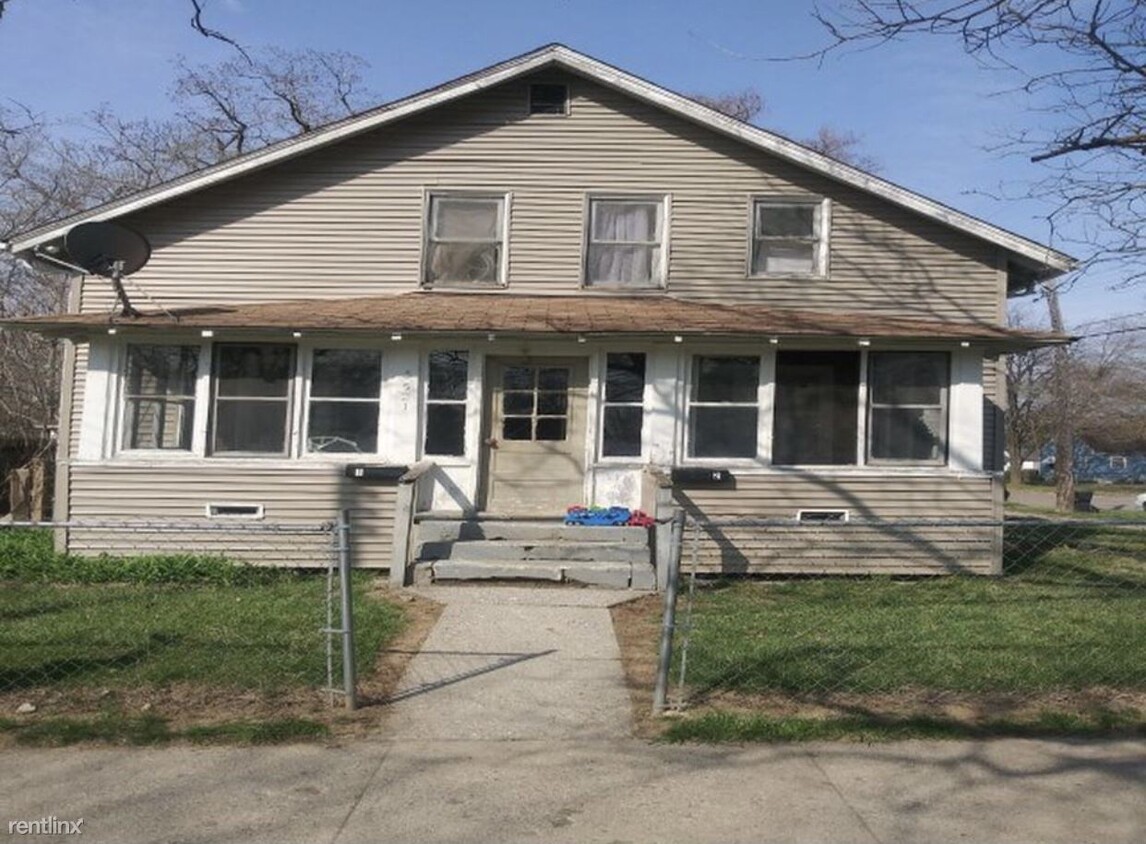 Primary Photo - 3 br, 1 bath Duplex - 3521 Wesley St Unit ...