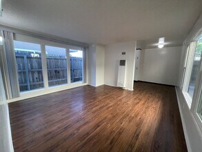 Building Photo - 6759 Pasado Rd