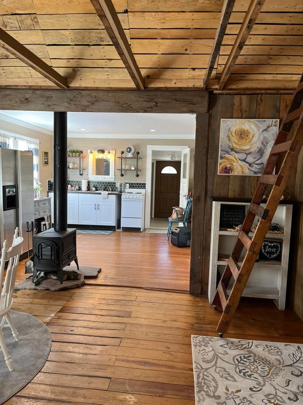 Building Photo - 536 Dameron Dr