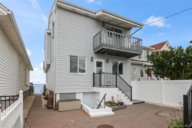 Foto del edificio - 19 Pine Ln