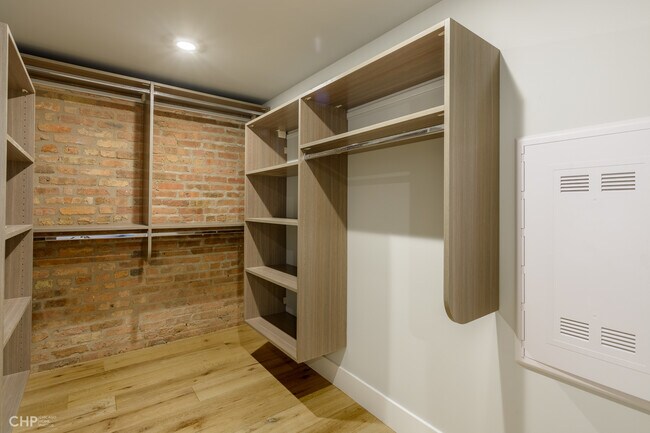 Foto del edificio - 729 N Sangamon St