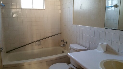 Building Photo - 9437 Nieman Rd