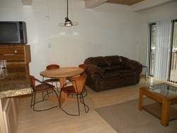 Building Photo - 3 br, 2 bath Condo - Racquet Club 83