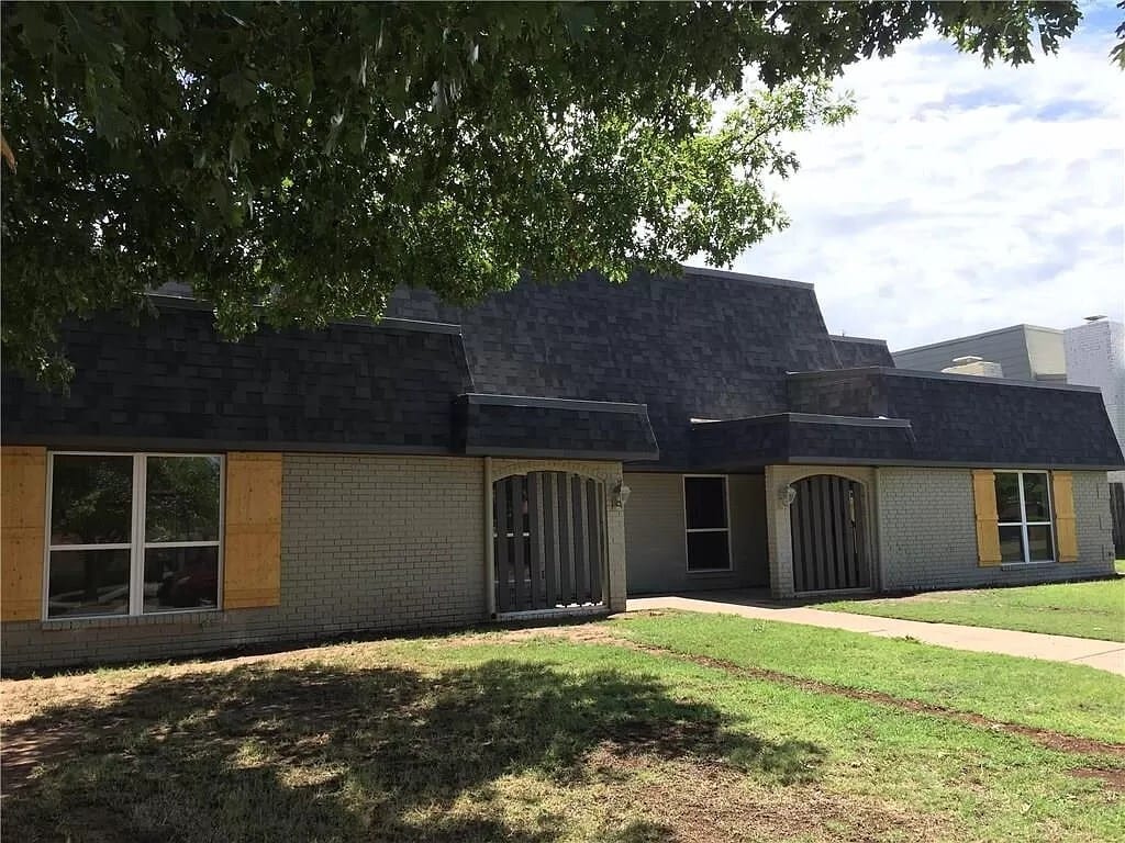 Foto principal - 11012 Springhollow Rd