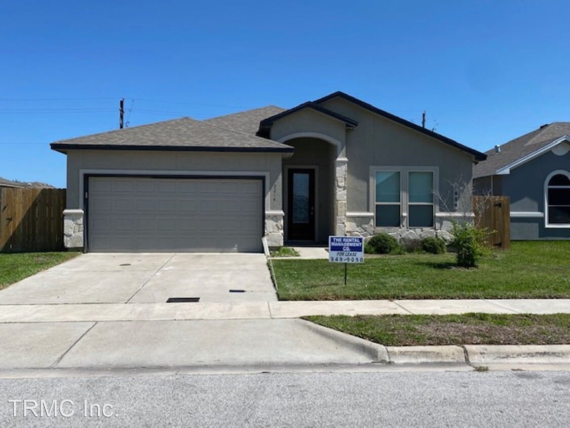 Primary Photo - 4 br, 2 bath House - 2214 TORRENTE DR