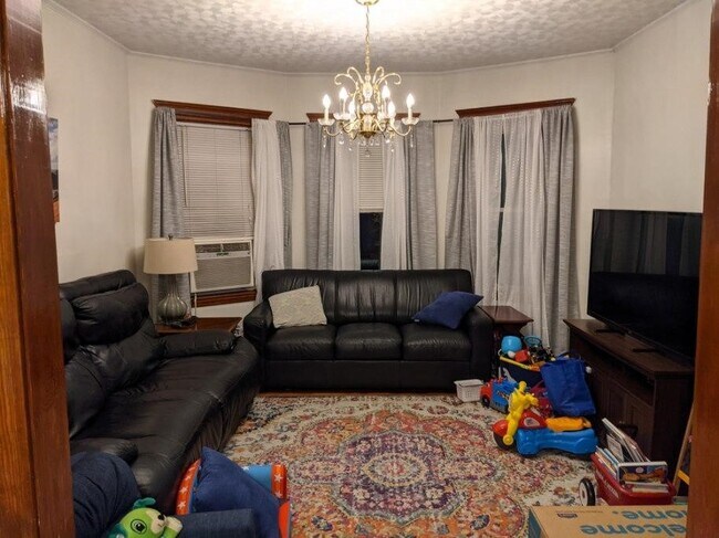 Foto del edificio - 28 Oakland St