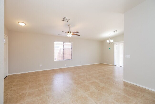 Foto del edificio - 7537 W Georgia Ave