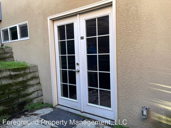 Foto del edificio - 1 br, 1 bath House - 410 E Republican St