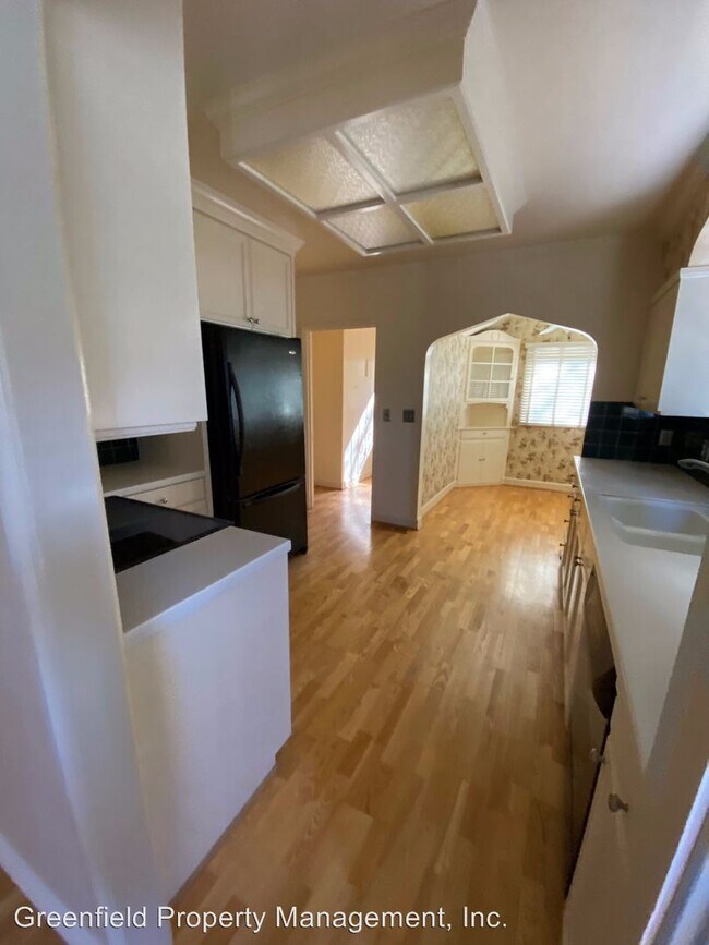 Foto del edificio - 3 br, 2 bath House - 224 S. Avena Ave.