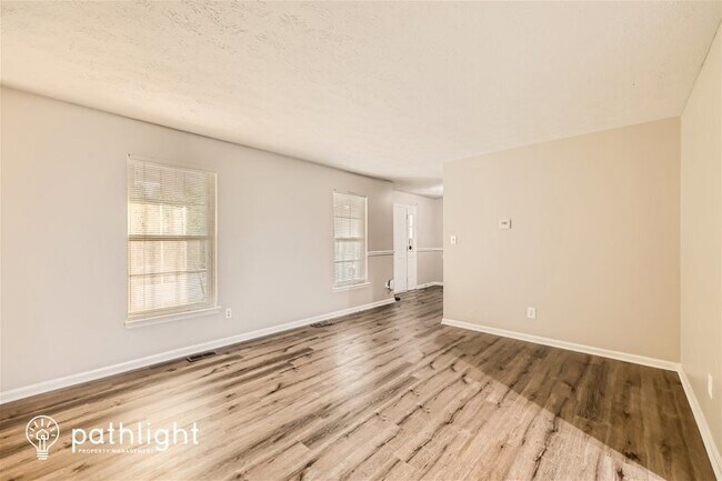 Building Photo - 9629 Hickoryhurst Drive