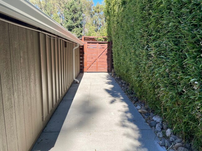 Photo - 1503 Ralston Ave House