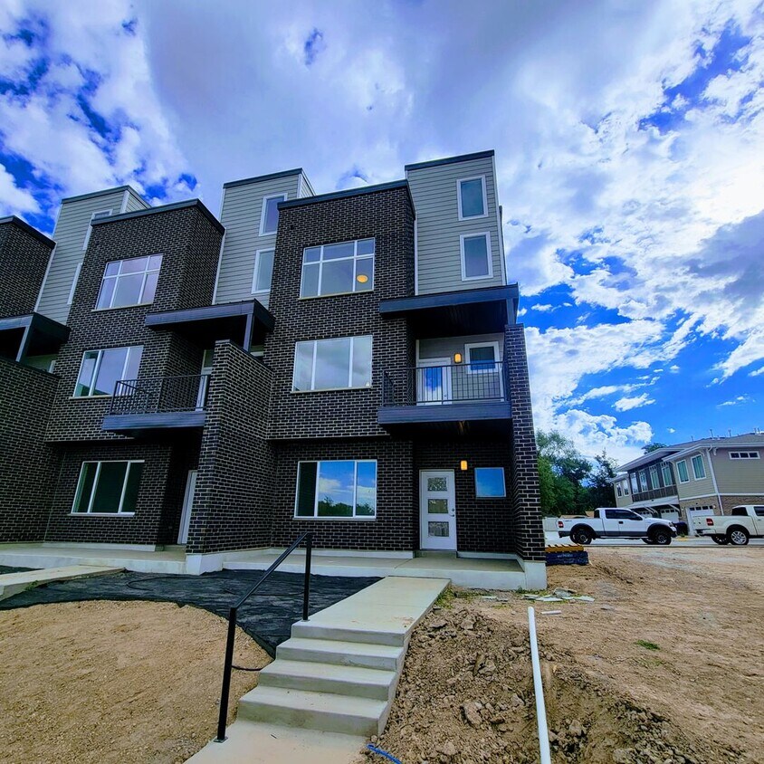 Foto principal - Phenomenal GORGEOUS HOME!!