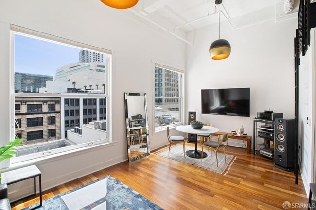 Building Photo - 74 New Montgomery St