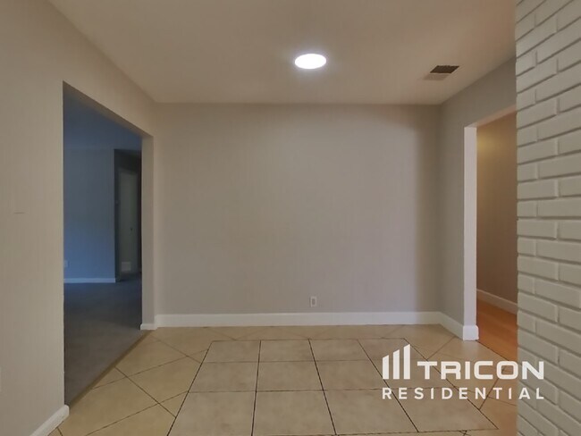 Foto del edificio - 2932 Los Altos Way Antioch CA