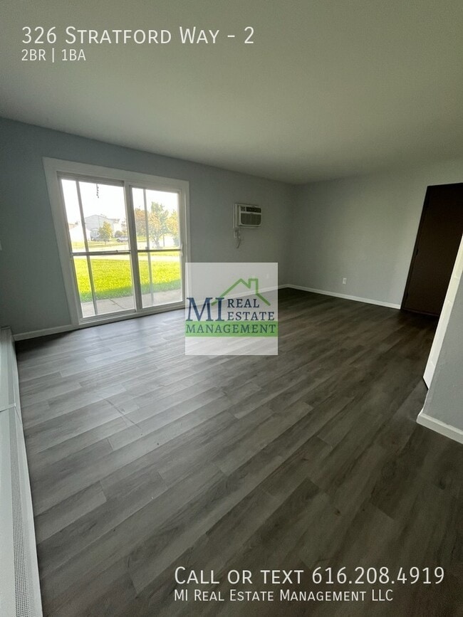 Building Photo - 326 Stratford Way