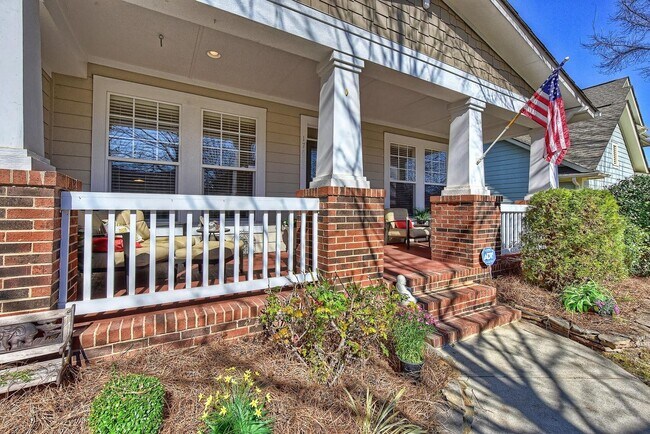 Photo - 5BR/3.5BA Cornelius Home for Rent