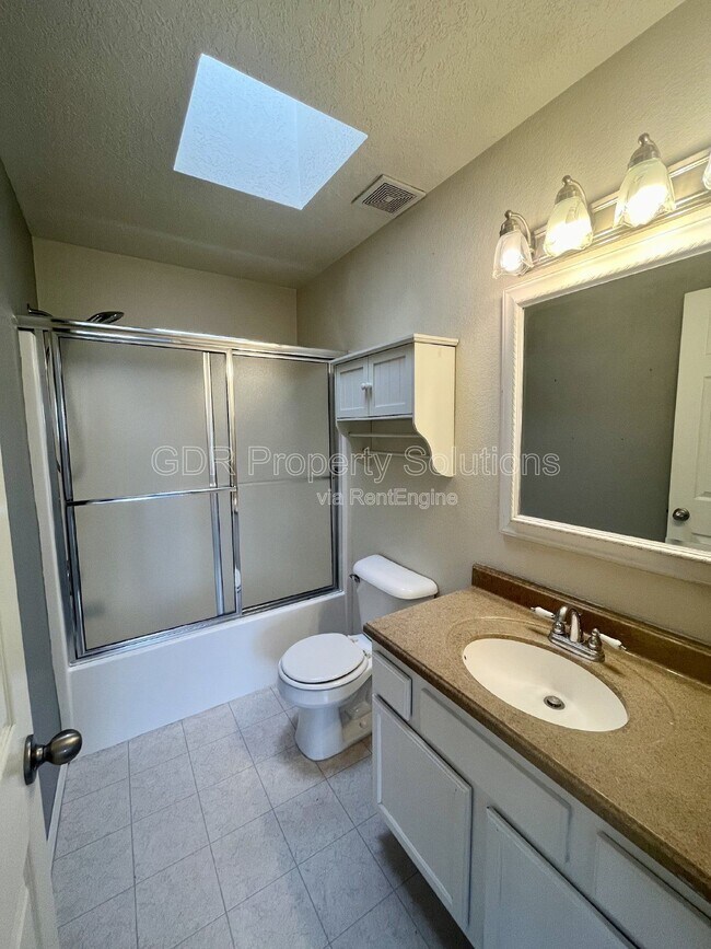 Foto del edificio - 4801 Irving Blvd NW