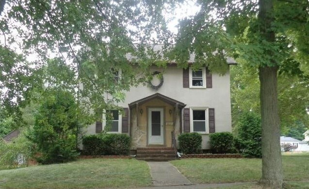 Building Photo - 502 N Mingo St