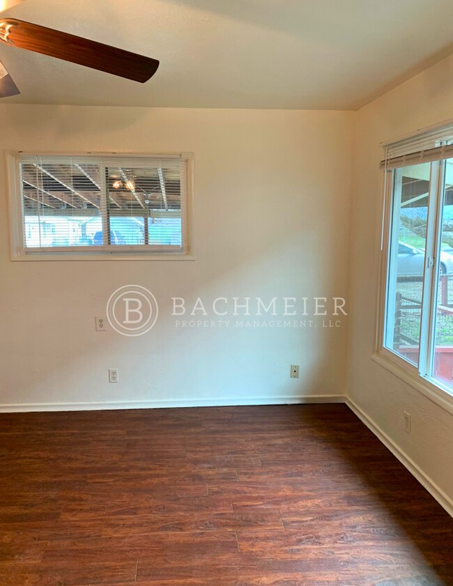 Foto del edificio - 405 SE 18th St