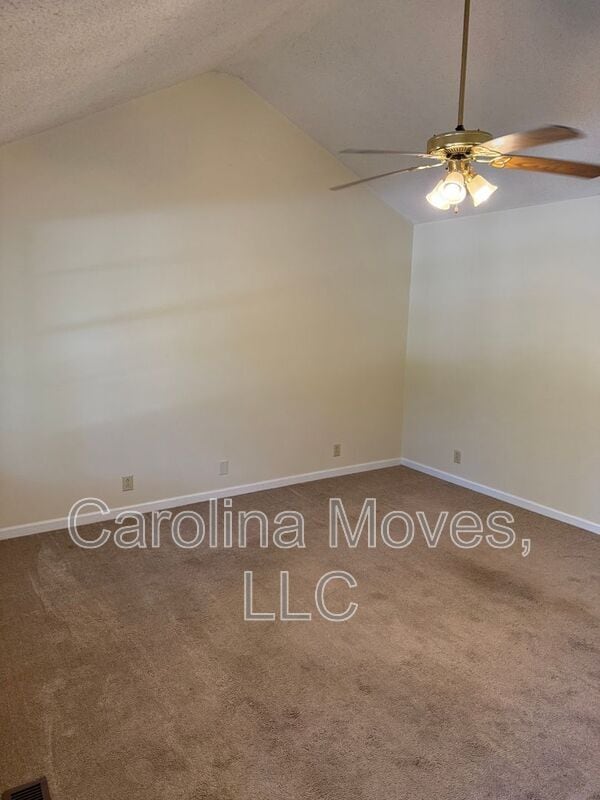 Building Photo - 58 Charterhouse Ave