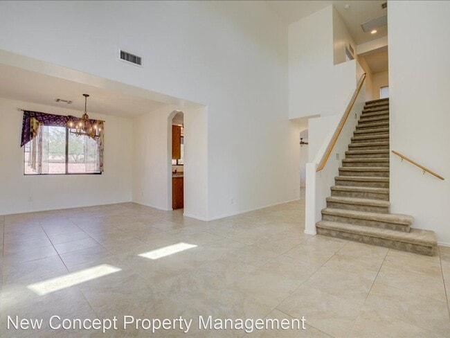 Building Photo - 4 br, 3 bath House - 10629 E. Avalon Park St.