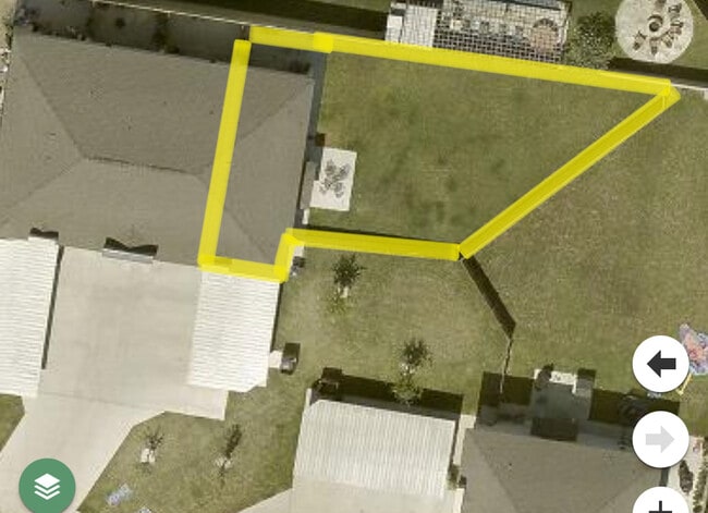 Building Photo - 1021 E La Cantera Ave