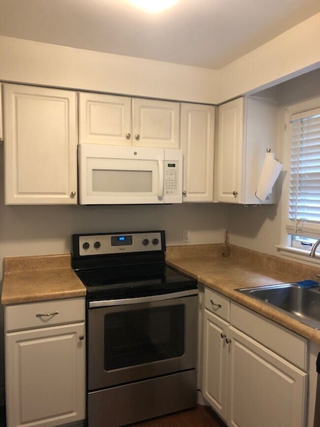 Foto del edificio - 2 bed/1.5 Bath Condo in Green Hills, Commu...
