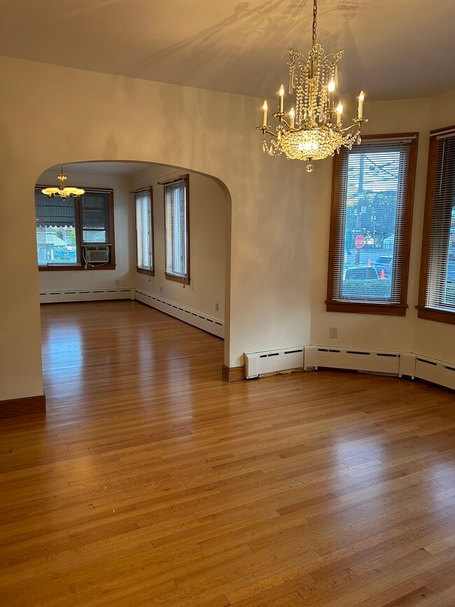 didning room - 1440 Penn Ave