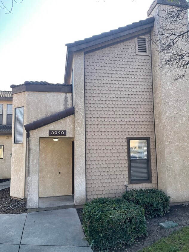 Excellent Turlock 2 Bedroom 2 Bath Townhouse Townhouse for Rent in