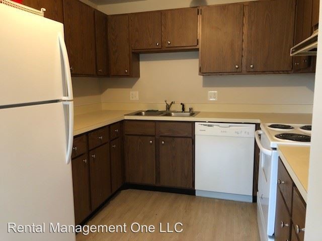 Building Photo - 3359 Mahoney Dr