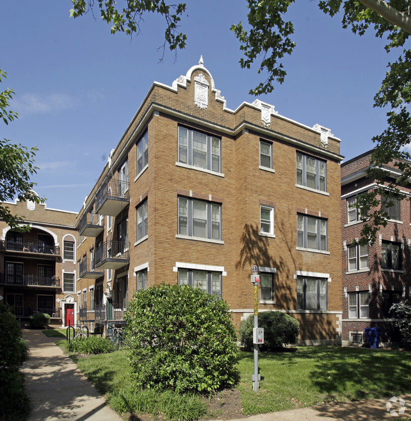 Foto principal - 6265 Clemens Ave