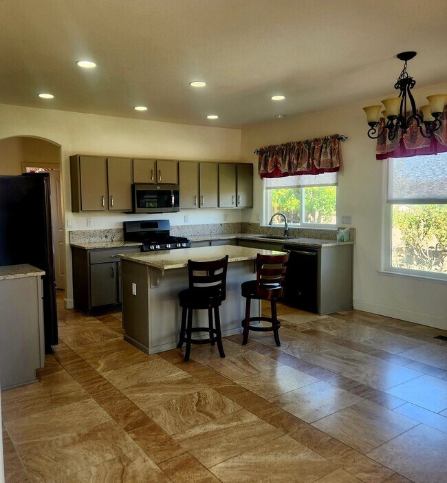 Building Photo - Amazing two story Carson City home!