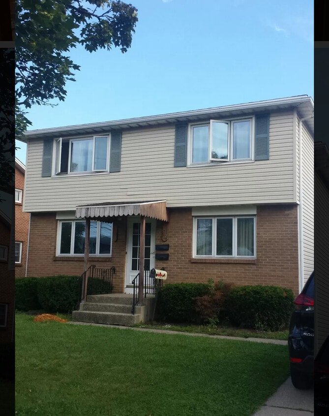 92 Meadowlawn Rd Unit Upper, Buffalo, NY 14225 Apartments in Buffalo