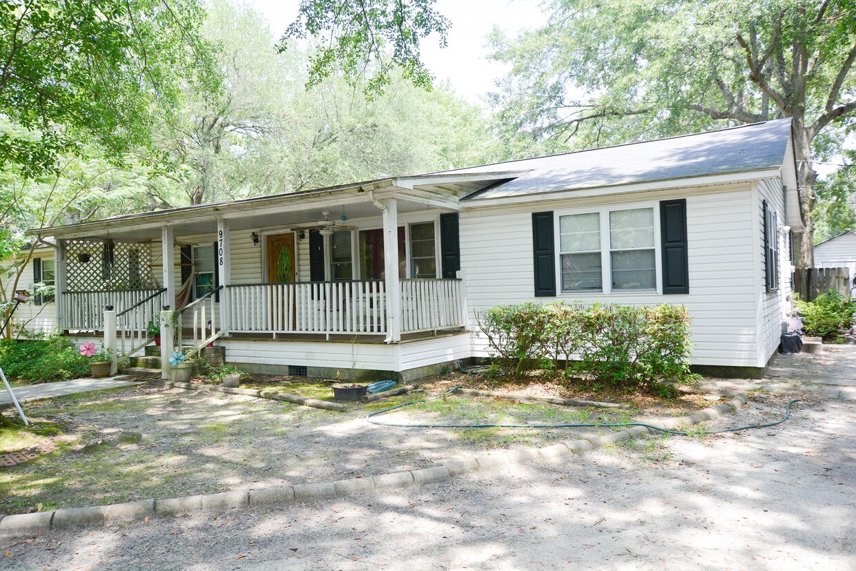 Foto del edificio - 9708 Jamison Rd