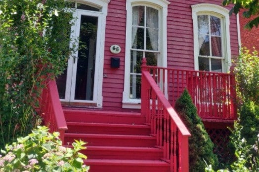 Primary Photo - 65 Mariner St