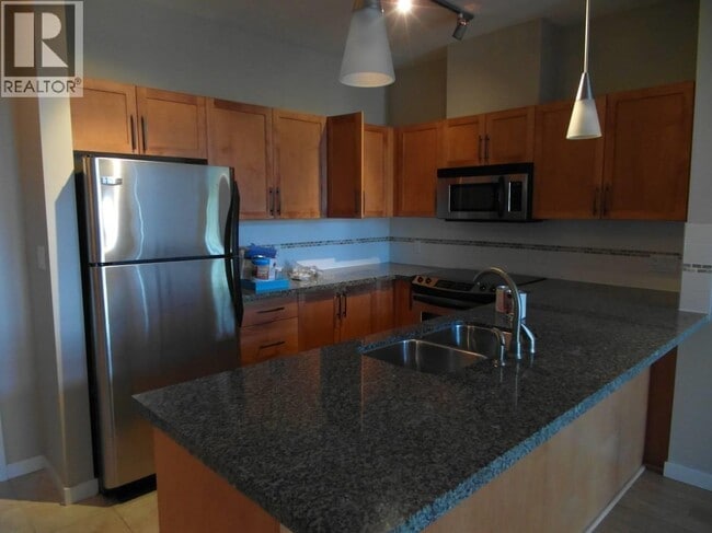 Photo du bâtiment - 12350 Harris Rd