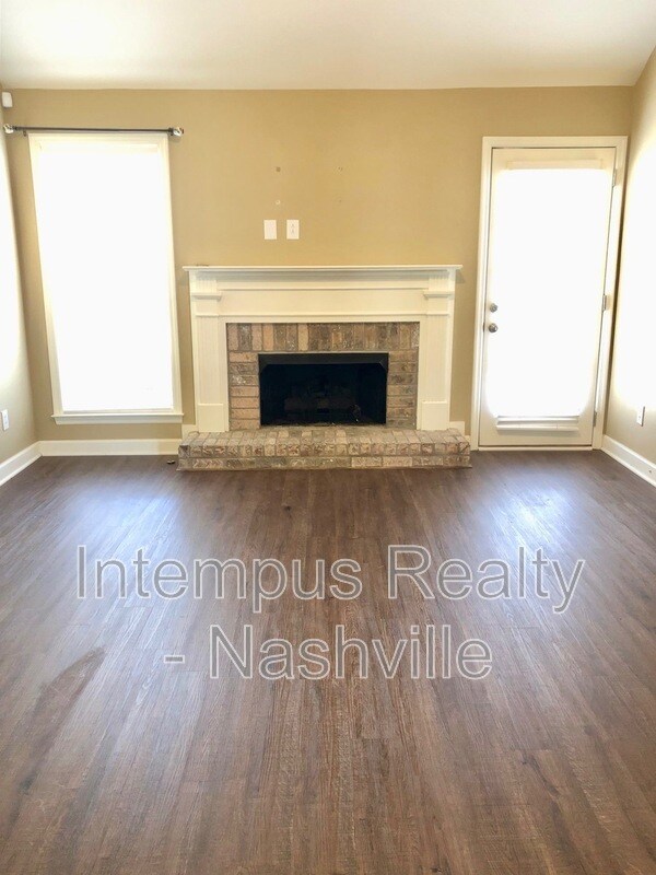 Foto del edificio - 1761 Witt Way Dr