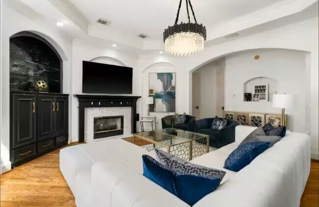 Foto del edificio - 2133 Bering Dr