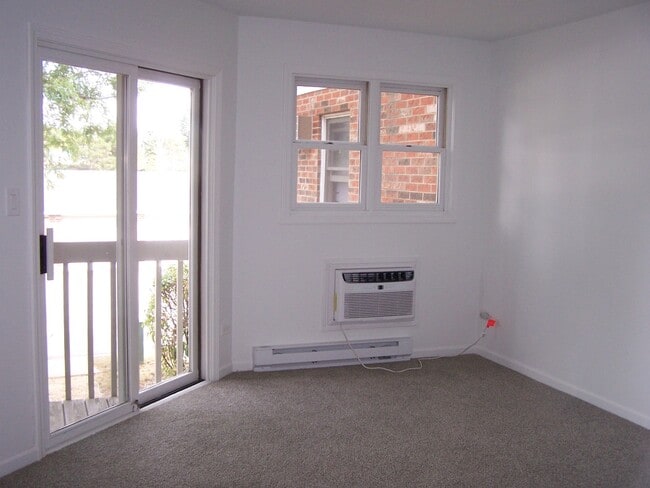 Foto del edificio - 4301 W Shamrock Ln