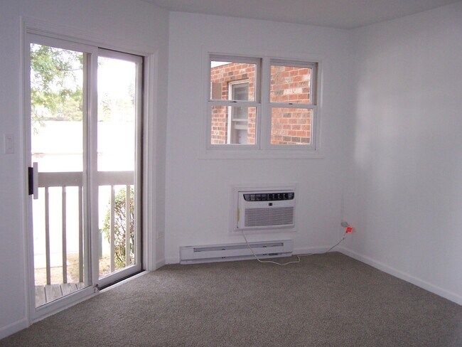 Building Photo - 4301 W Shamrock Ln