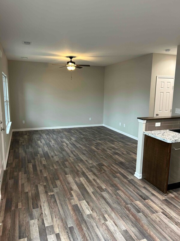 812 S Olive St, Ottawa, KS 66067 House Rental in Ottawa, KS