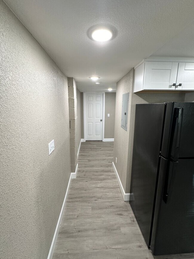Foto del edificio - 1466 Reed St
