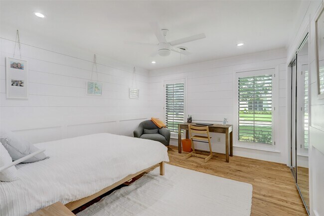 Foto del edificio - 12419 Mossycup Dr