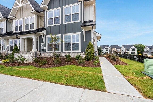 Building Photo - 3018 White Rail Dr