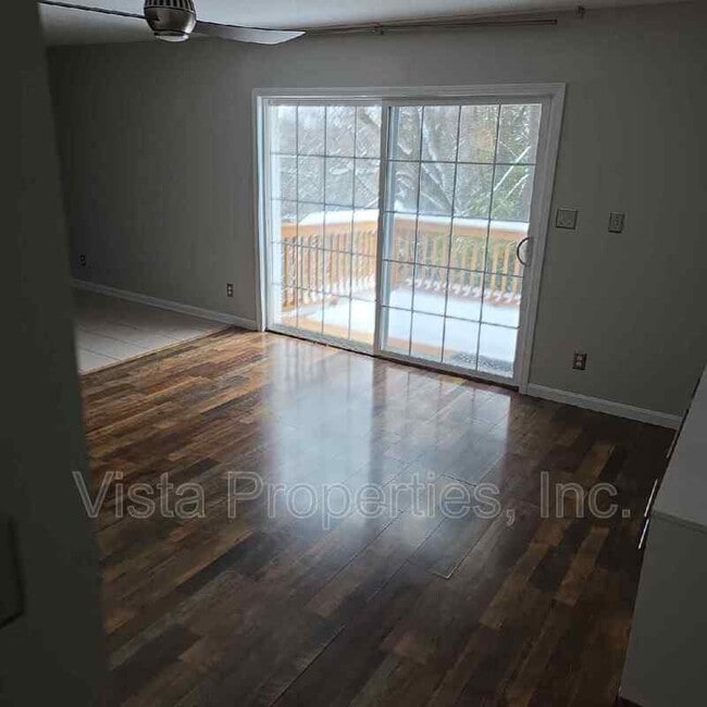 Foto del edificio - 737 N Hite Ave