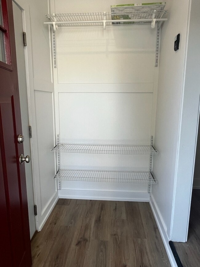 Foto del edificio - 3228 Babylon Rd