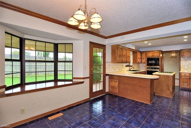 Foto del edificio - 3 br, 2 bath House - 506 W 115th Ct